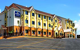Microtel Inn & Suites By Wyndham New Braunfels I-35